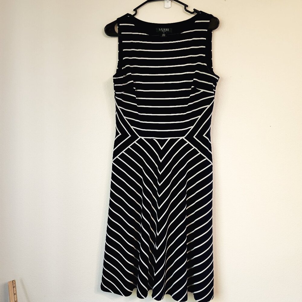 Lauren Ralph Lauren Jersey Dress Women Sz 10 Black white Striped Aline Slvless